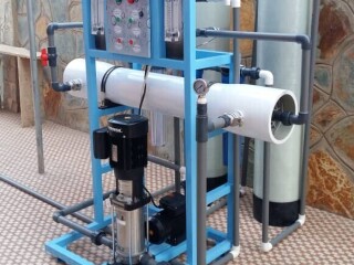 Reverse osmosis water treatments systems